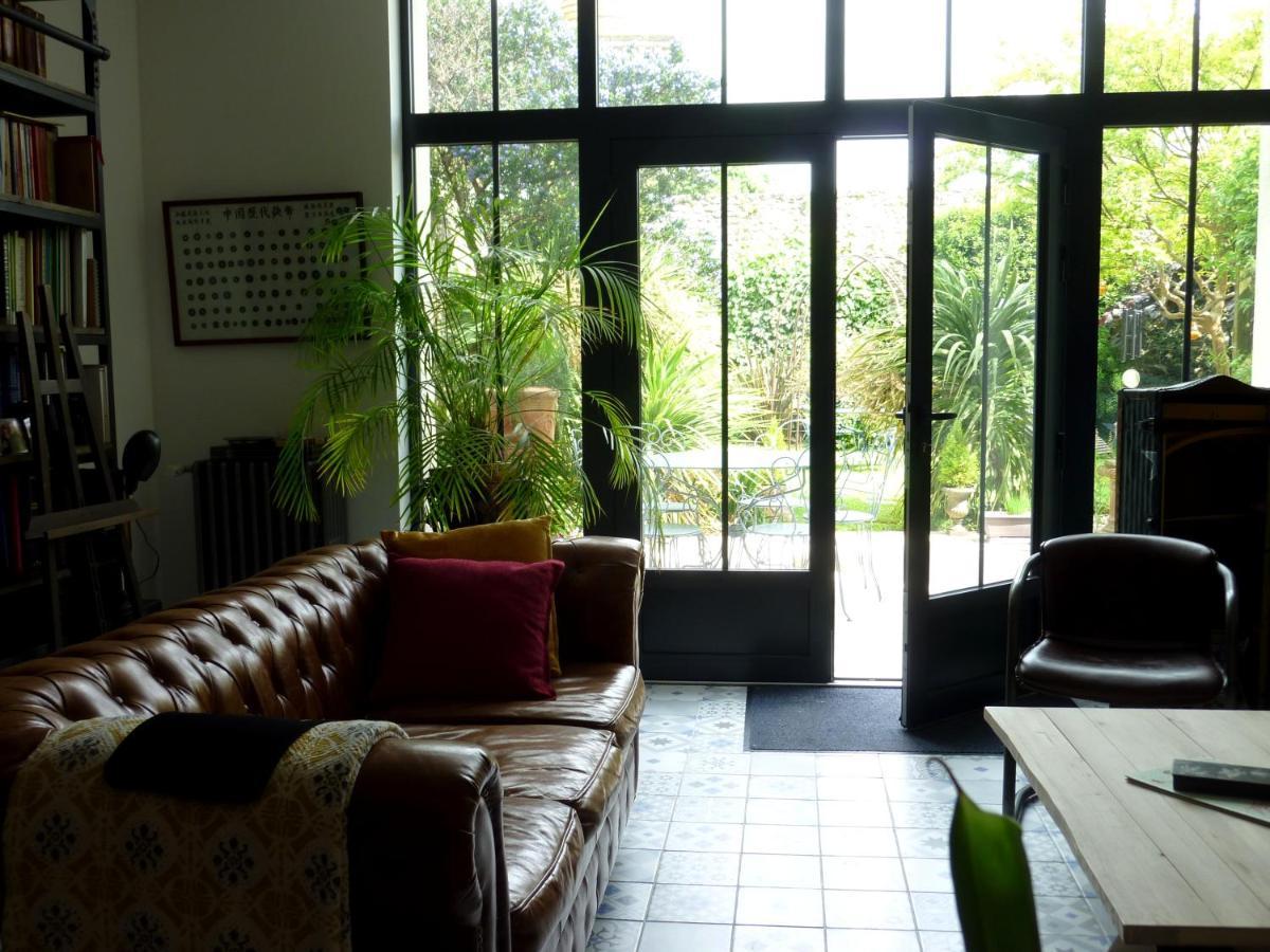 Time After Time Bed & Breakfast Pons Exterior photo